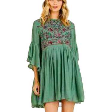 Umgee Bohemian Green Embroidered Bell Sleeves Min… - image 1