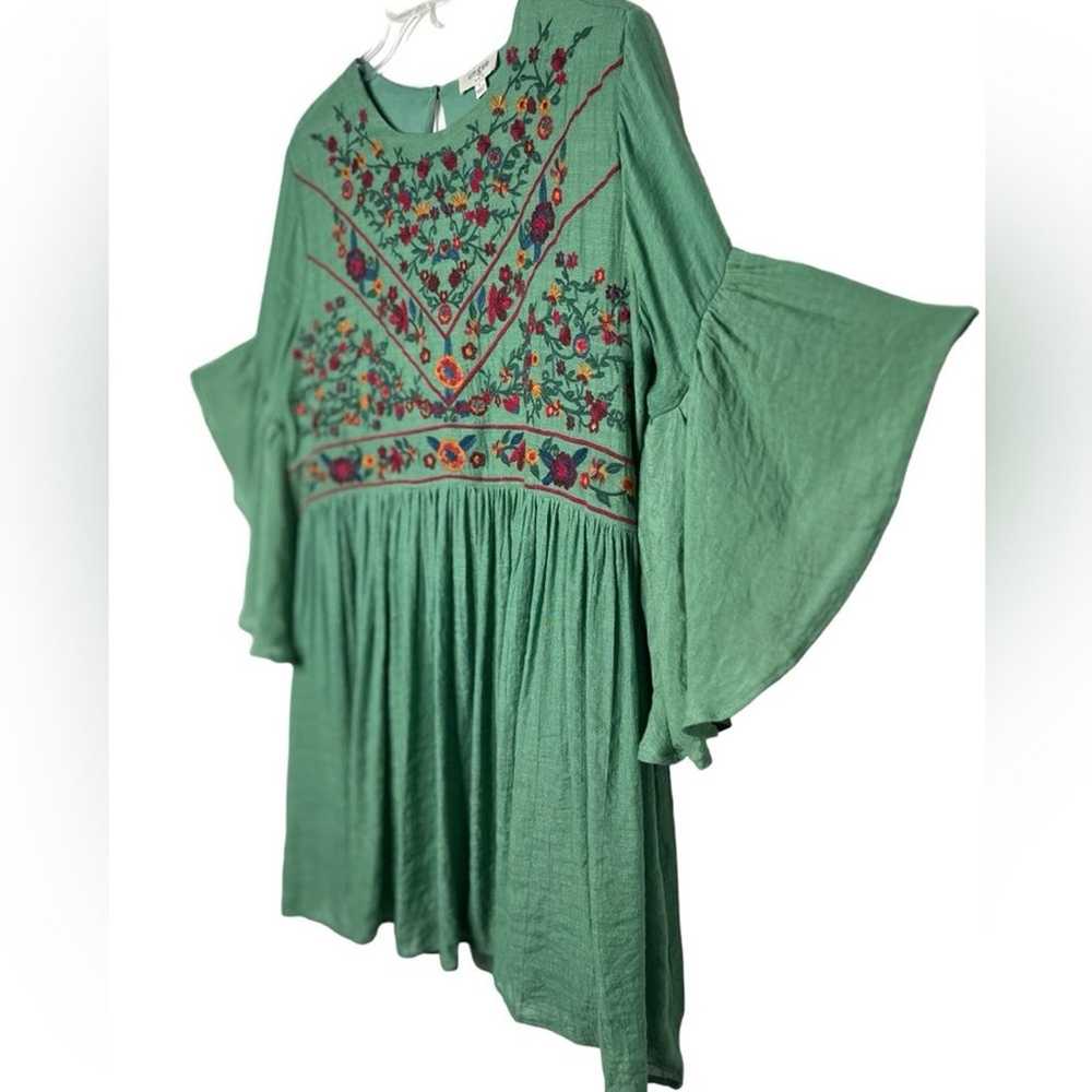 Umgee Bohemian Green Embroidered Bell Sleeves Min… - image 4