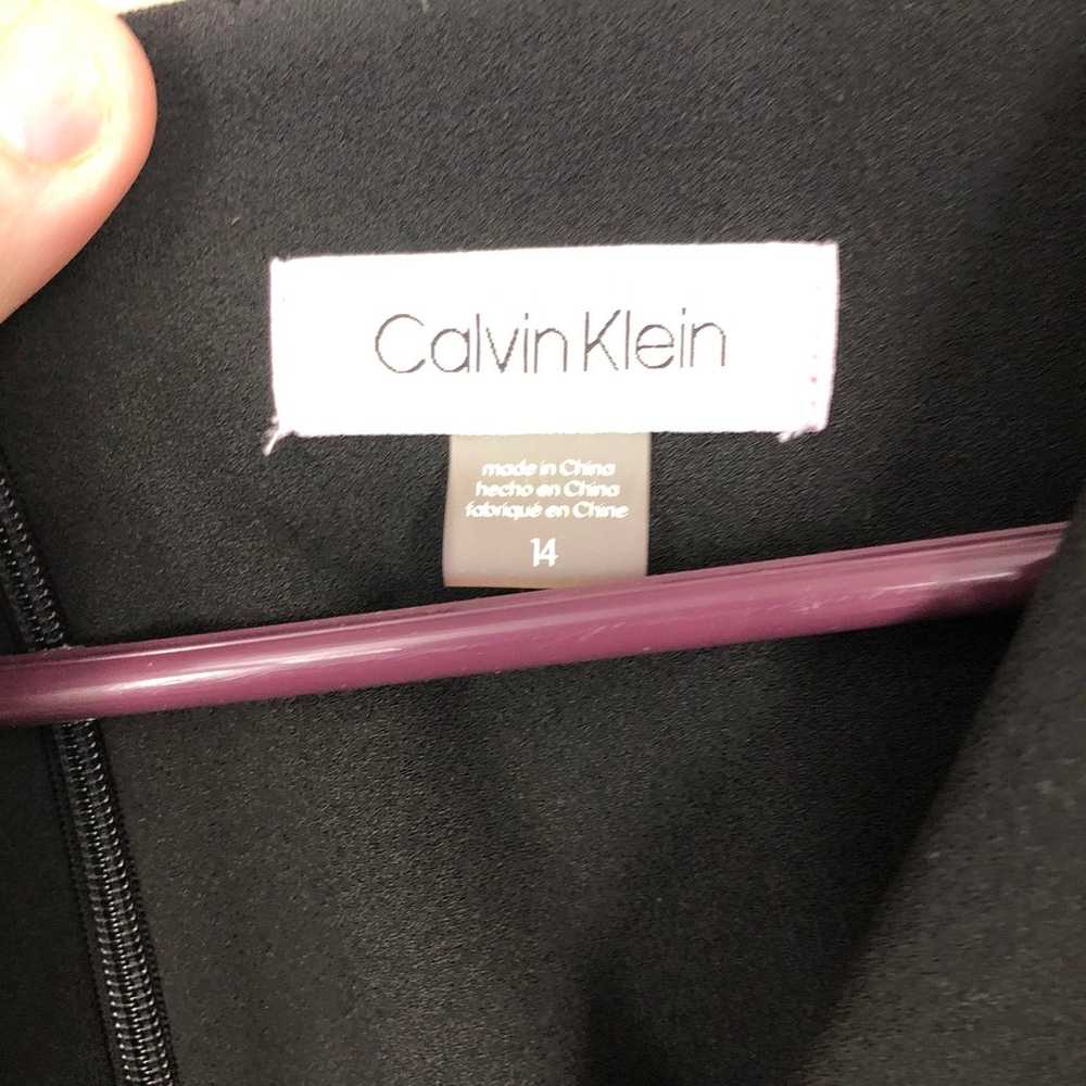 Calvin Klein Classic Elegant Black Dress w/Pearl … - image 4