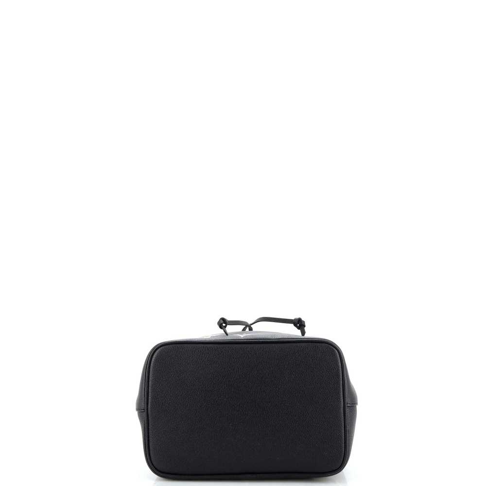Louis Vuitton NeoNoe Handbag Bicolor Monogram Emp… - image 5