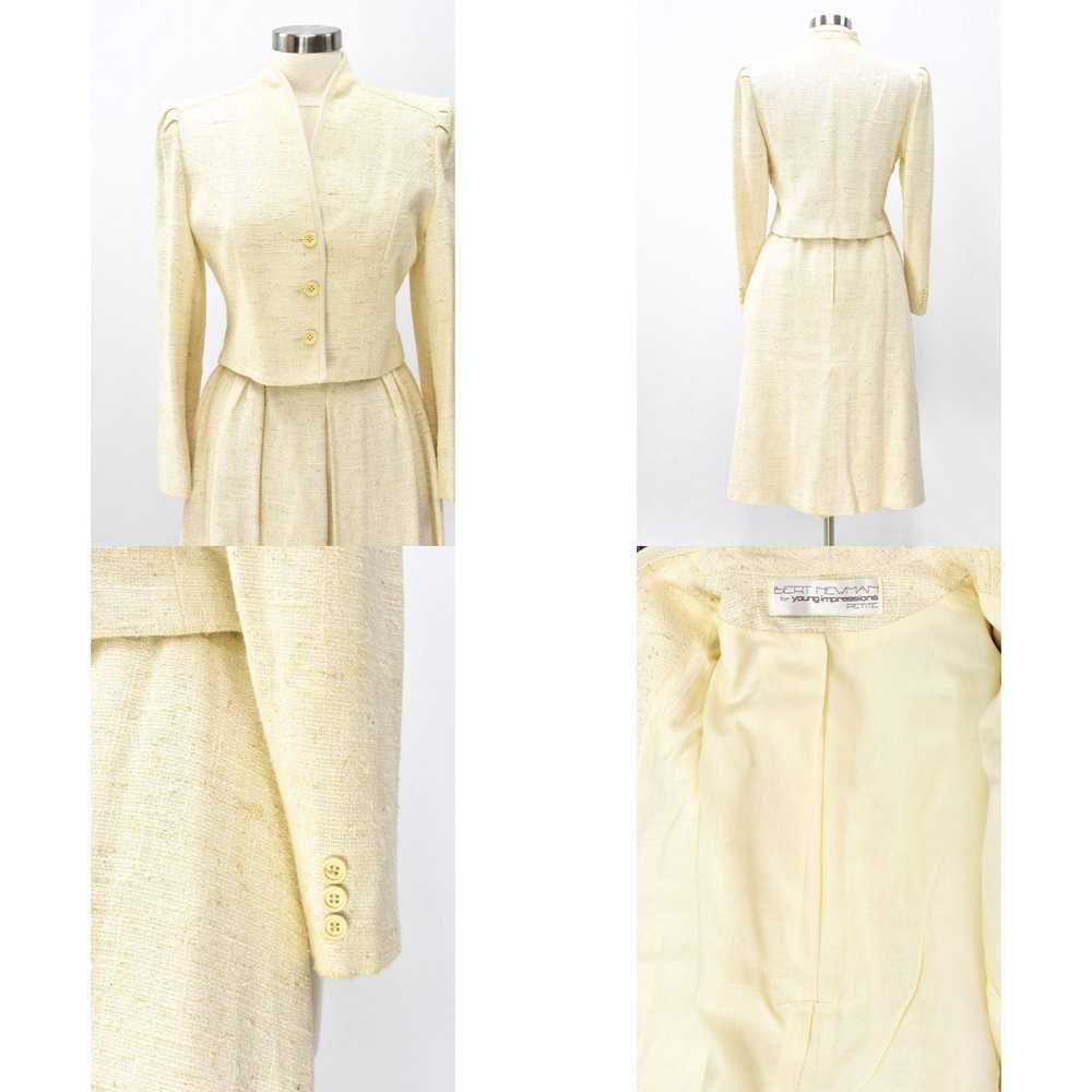 Vintage 60s Vintage White Boucle' Knit Skirt Suit… - image 4