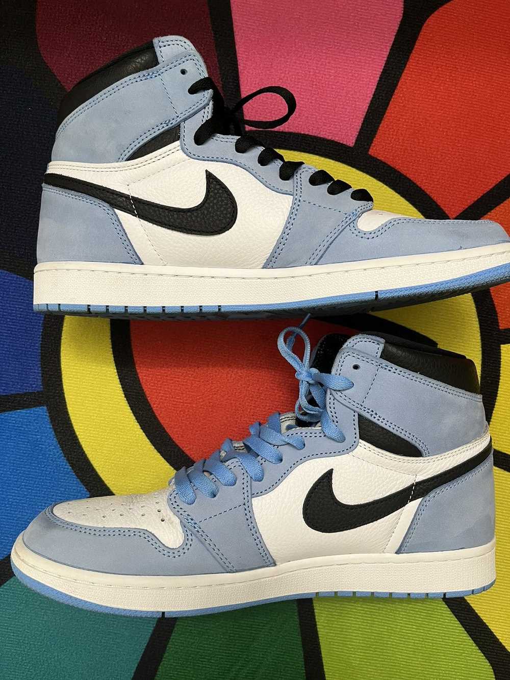 Jordan Brand × Nike University blue Jordan 1 - image 2