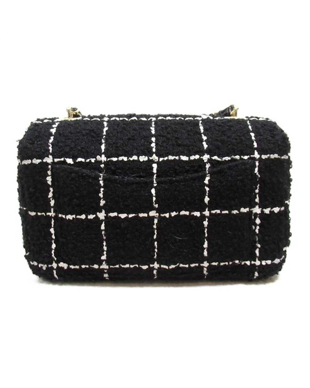 Chanel Chanel Tweed Camellia Flap Bag in Excellen… - image 2