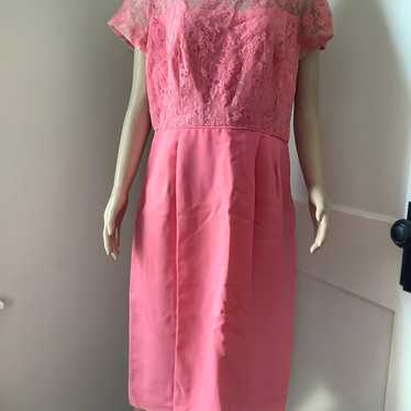 True Vintage 50s 60s lace dress