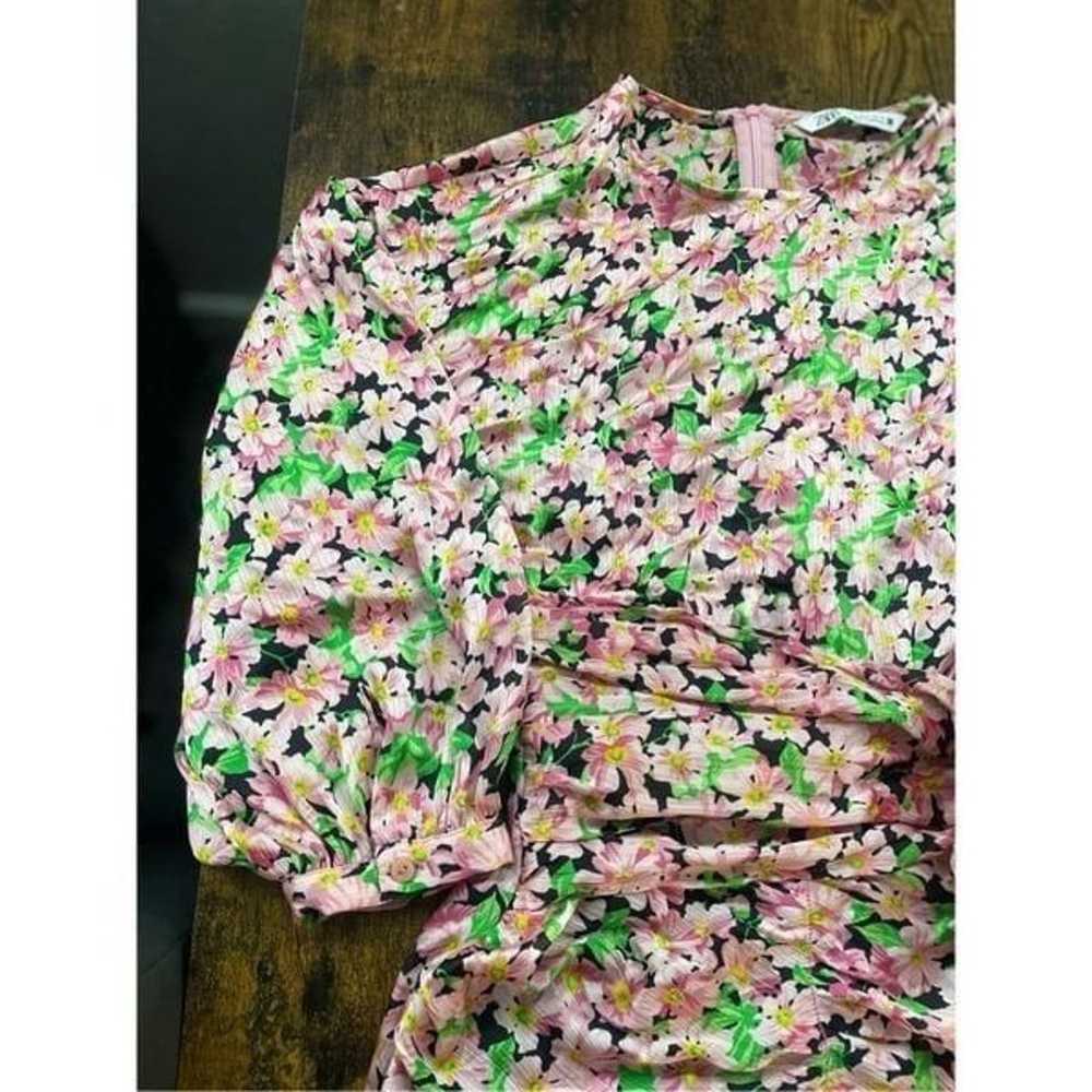 ZARA Pink Floral Print Satin
Bodycon Ruched Mini … - image 10