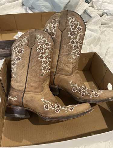 Other Laredo women’s cowboy boots