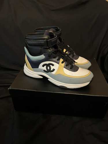 Chanel Chanel Sneakers Yellow Navy Black size 43 t