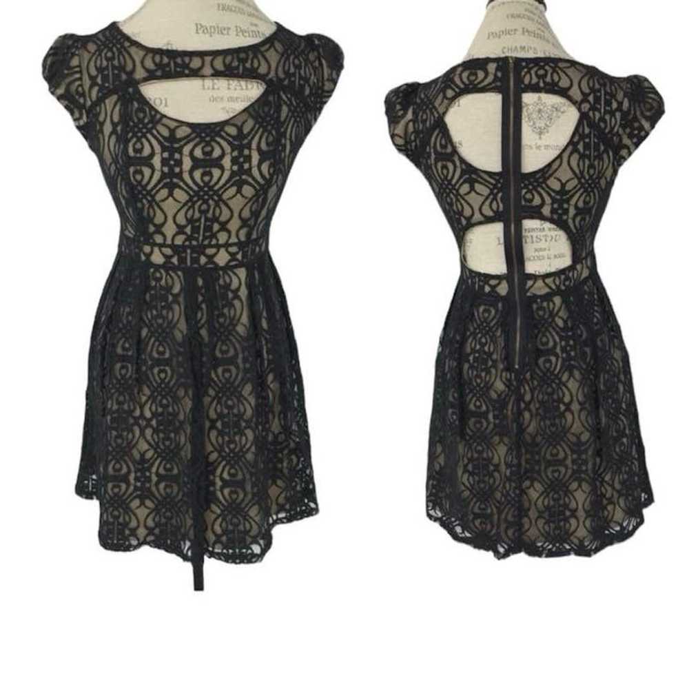 Other Pinky open back lace dress - image 1