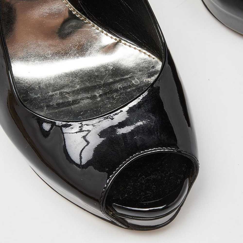 Gucci Patent leather sandal - image 6