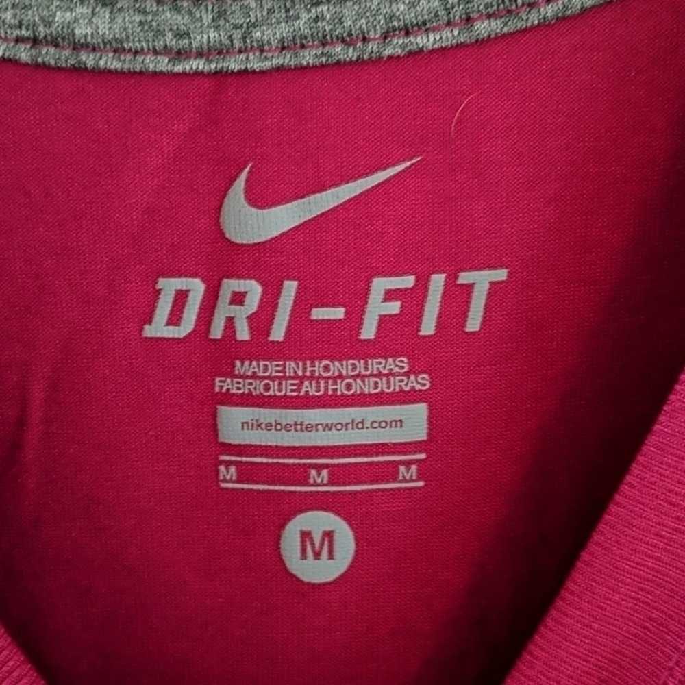 EUC Nike Dri-FIT Tshirt, M - image 4