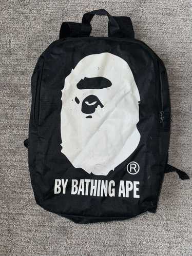 Bathing a ape backpack Gem