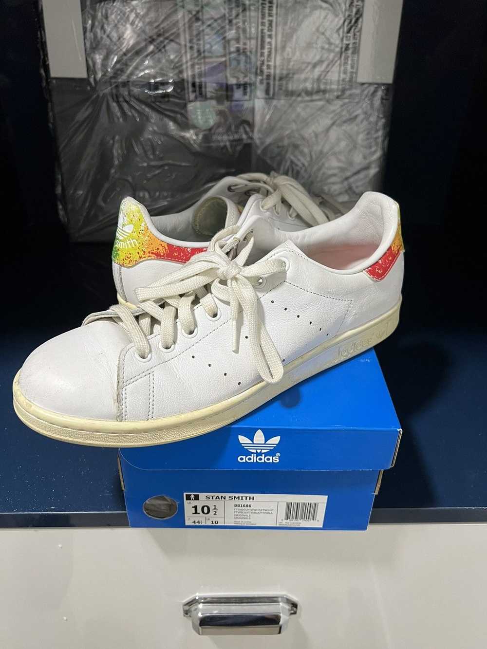 Adidas Stan Smith LGBT 2016 - image 1