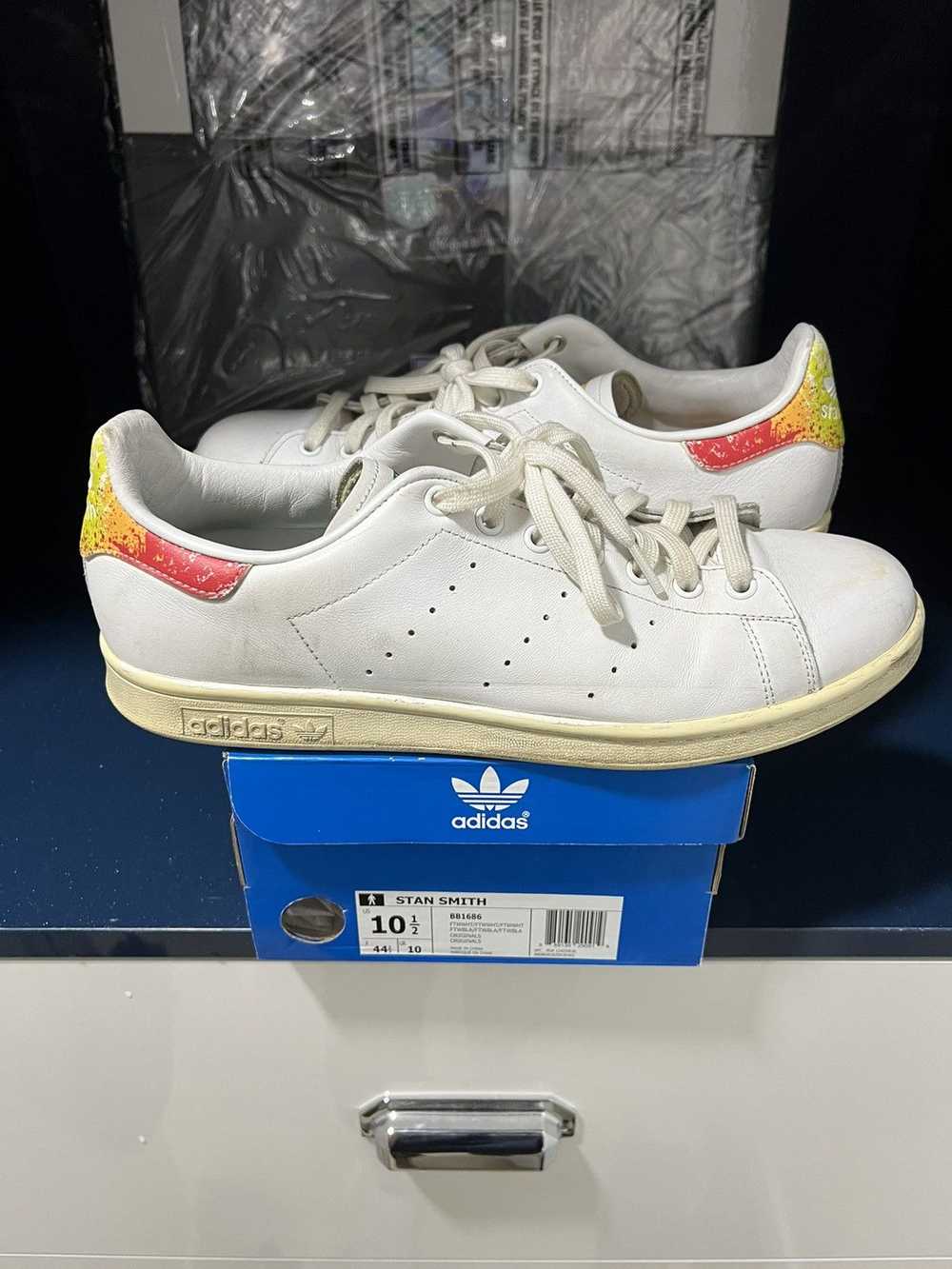 Adidas Stan Smith LGBT 2016 - image 3