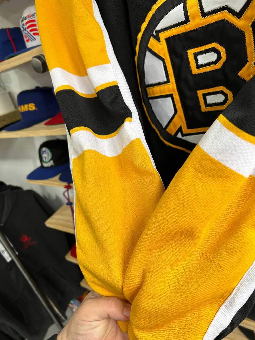 Vintage 90s Starter Boston Bruins Blank On-Ice Au… - image 10