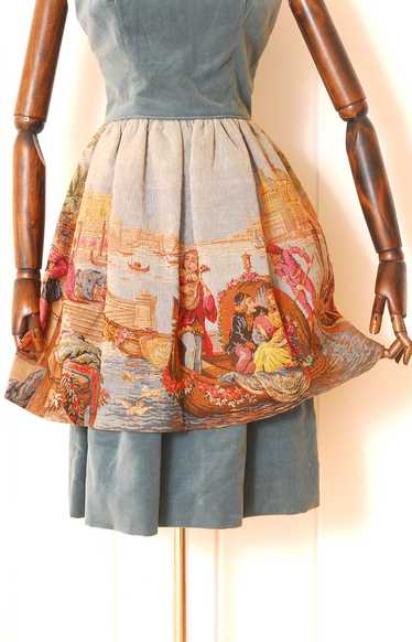 sale / Venetian Tapestry Dress / 1950s-60s