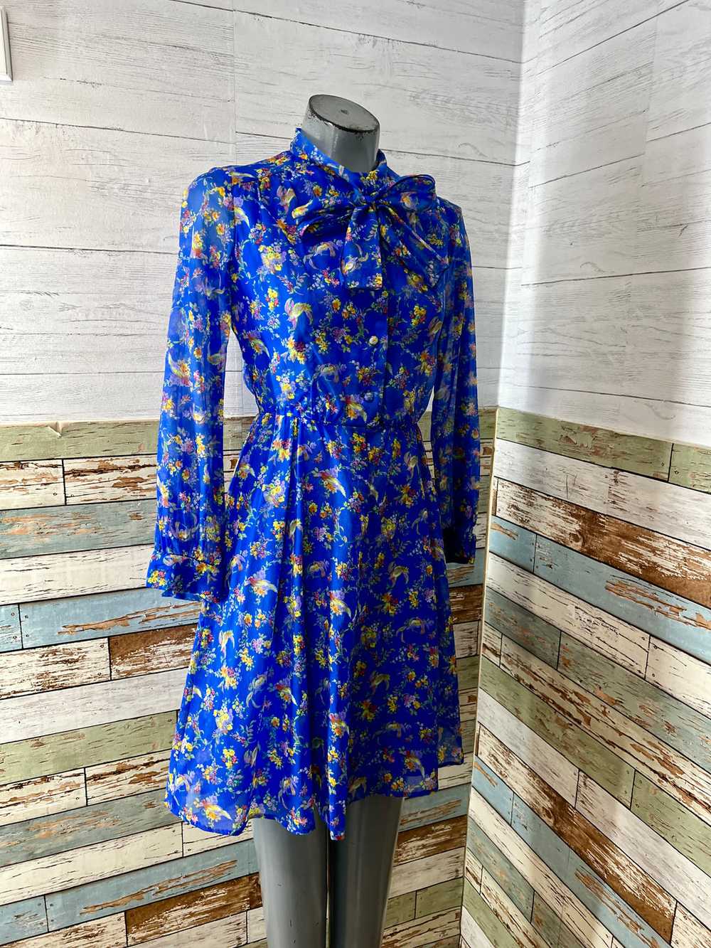70’s Blue Multicolor Print Sheer Dress With Bow C… - image 4