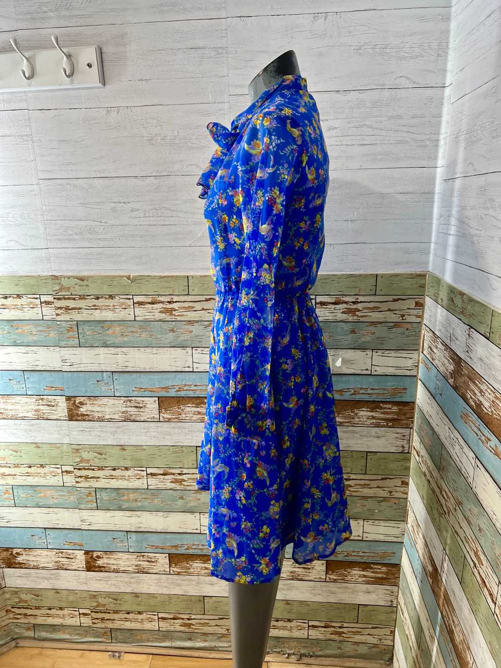 70’s Blue Multicolor Print Sheer Dress With Bow C… - image 8