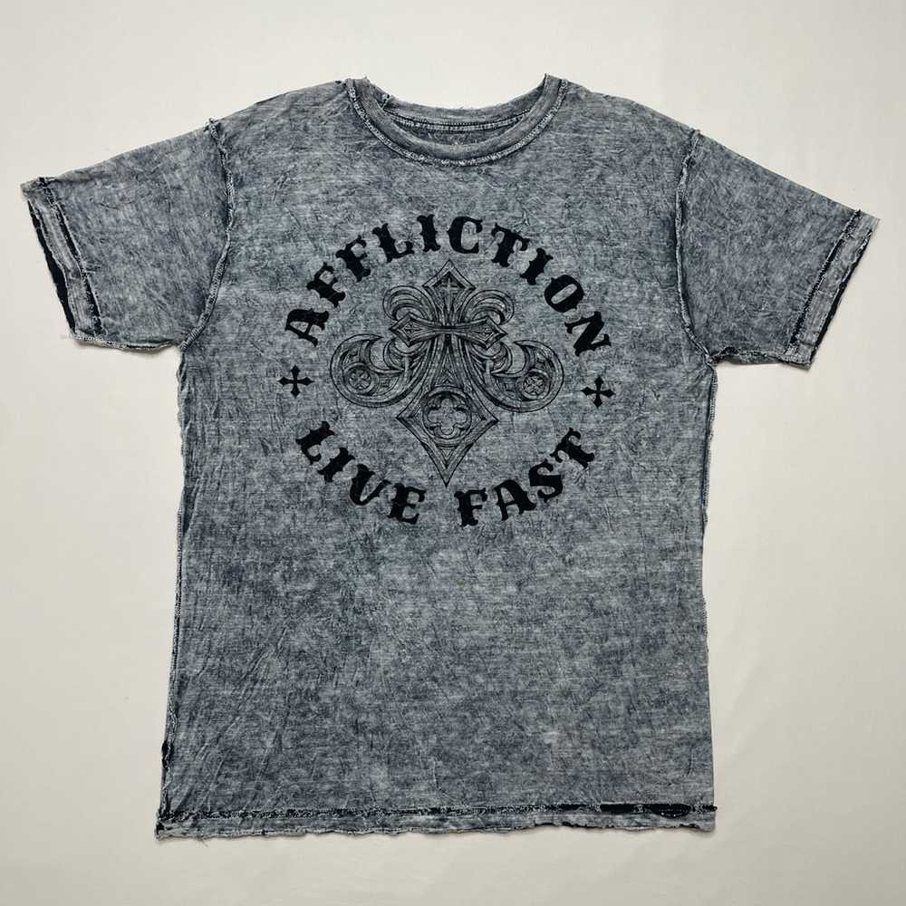 Vintage 00’s Reversible Affliction Tribal T-shirt - image 3