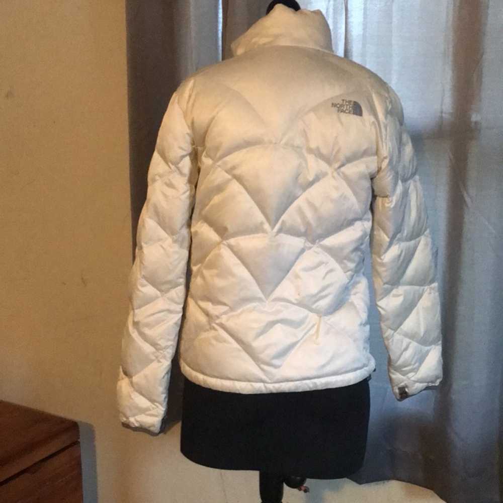 The Northface White Puffer Jacket Short 550 Down - image 3