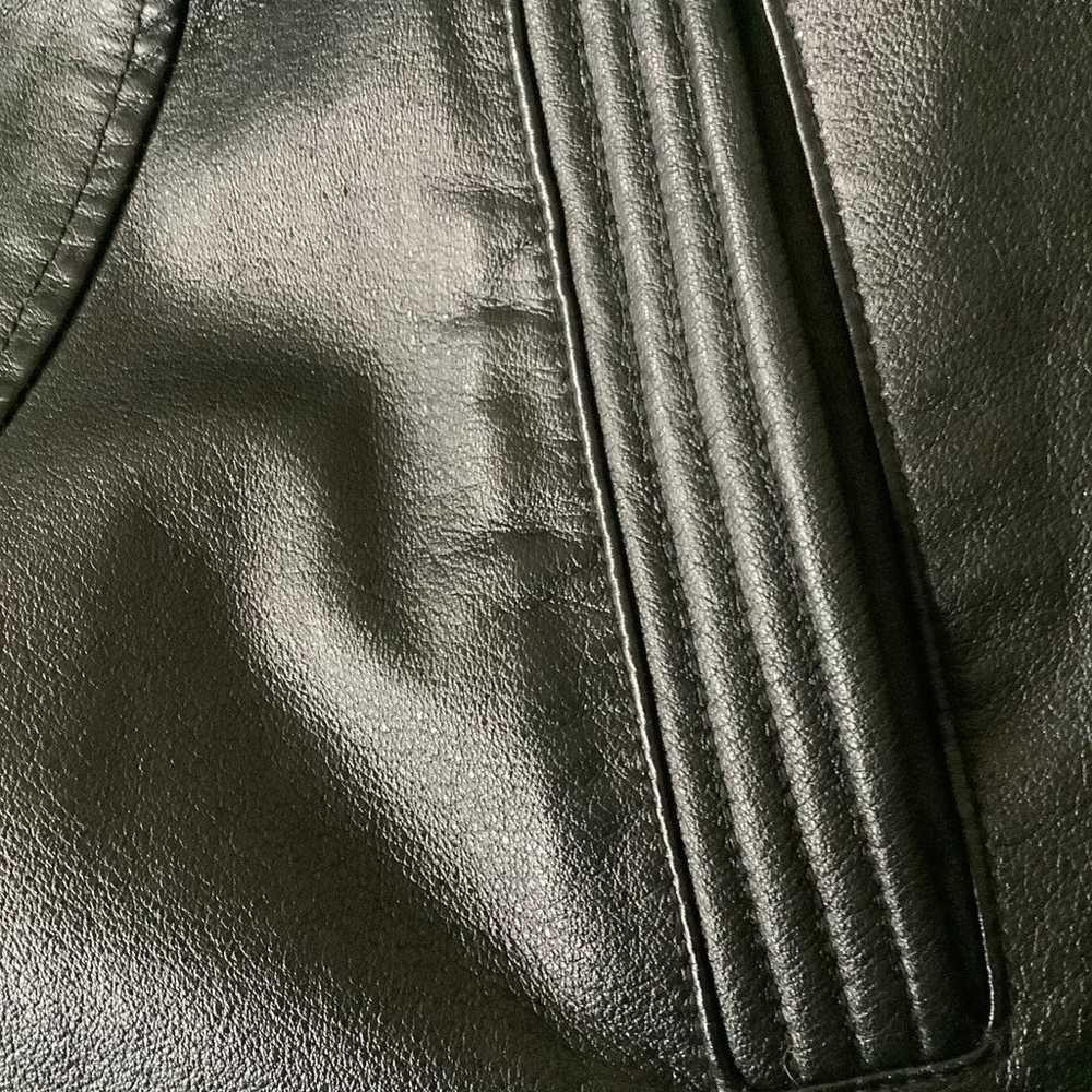 Y2k Wilsons black leather belted fur lined coat S… - image 10