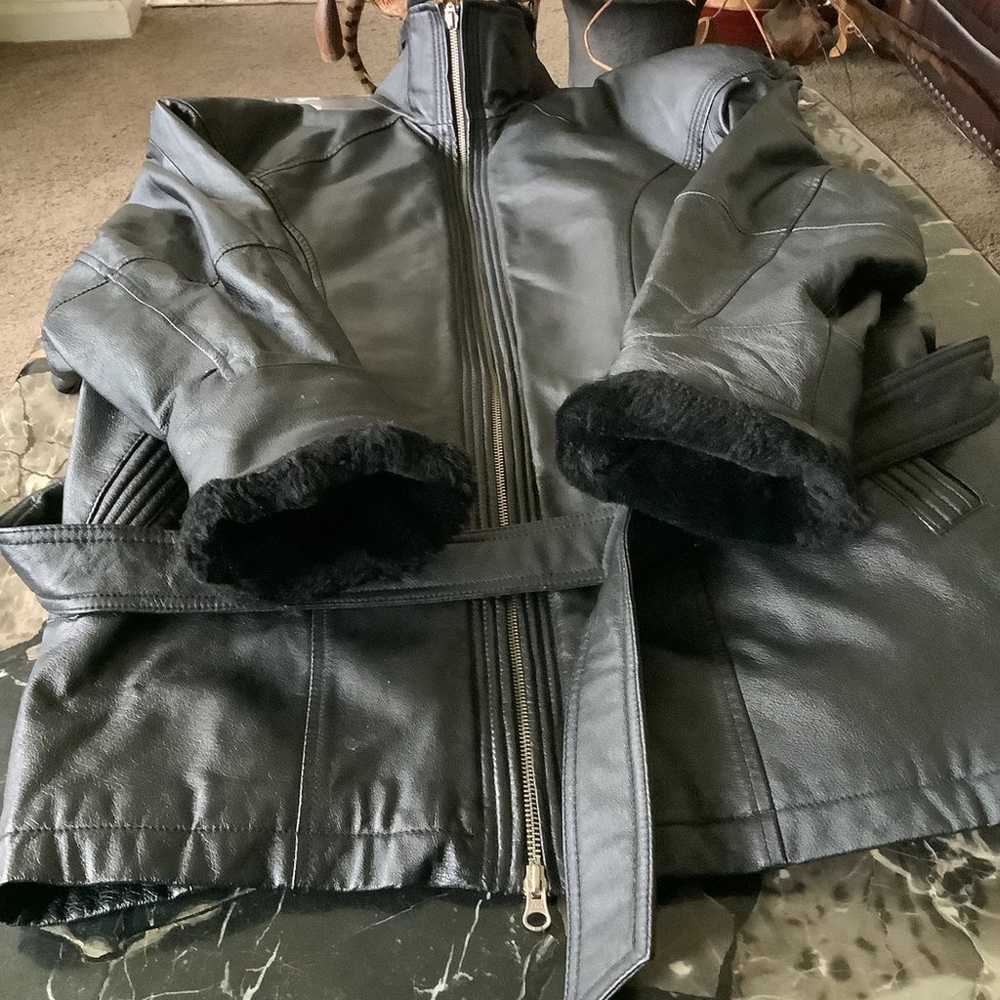 Y2k Wilsons black leather belted fur lined coat S… - image 8
