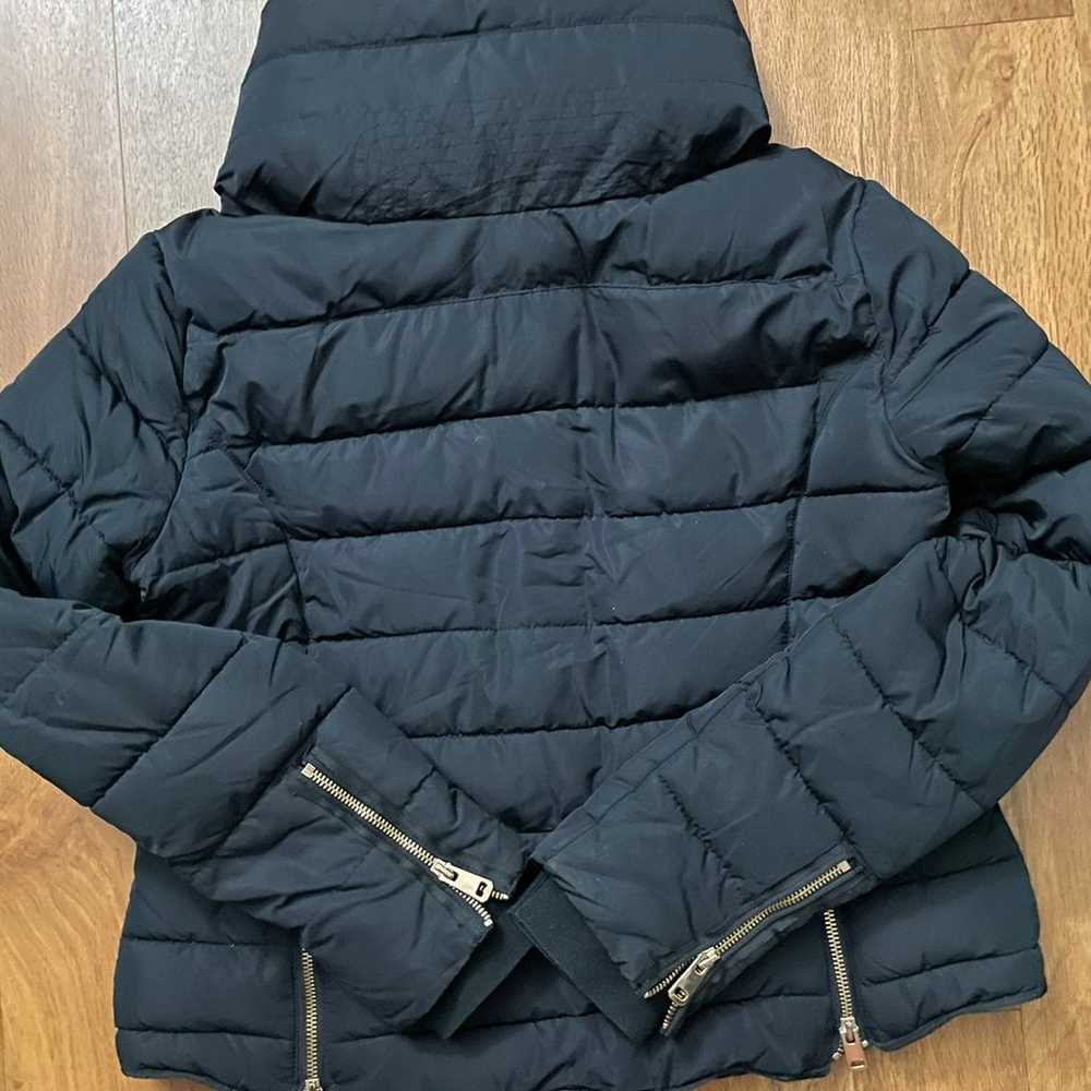 ZARA PUFFER JACKET IN NAVY BLUE - image 6