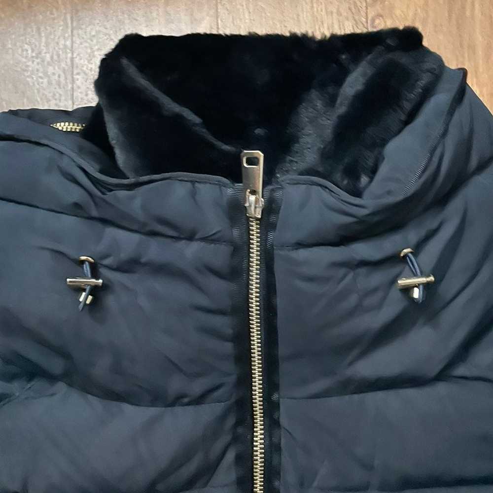 ZARA PUFFER JACKET IN NAVY BLUE - image 8