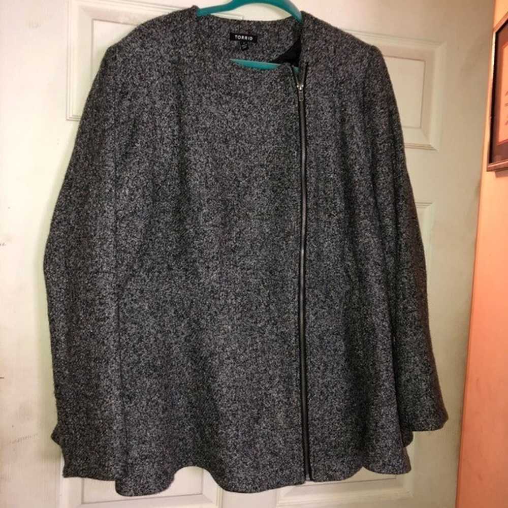 Torrid fit & flare gray tweed jacket coat 3x 22/24 - image 3