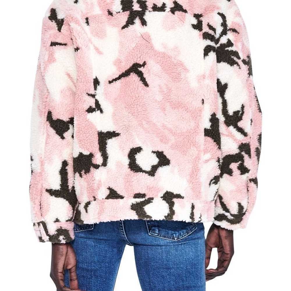 Apparis Theresa Camo Faux Shearling Jacket Pink S… - image 2
