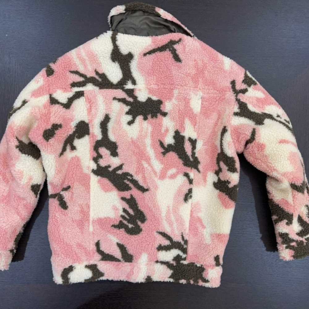Apparis Theresa Camo Faux Shearling Jacket Pink S… - image 5