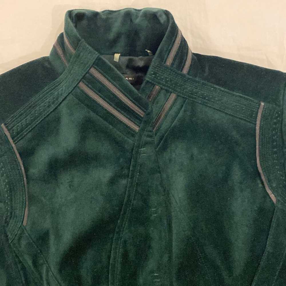 Elie Tahari green velvet Jacket size 6 - image 3