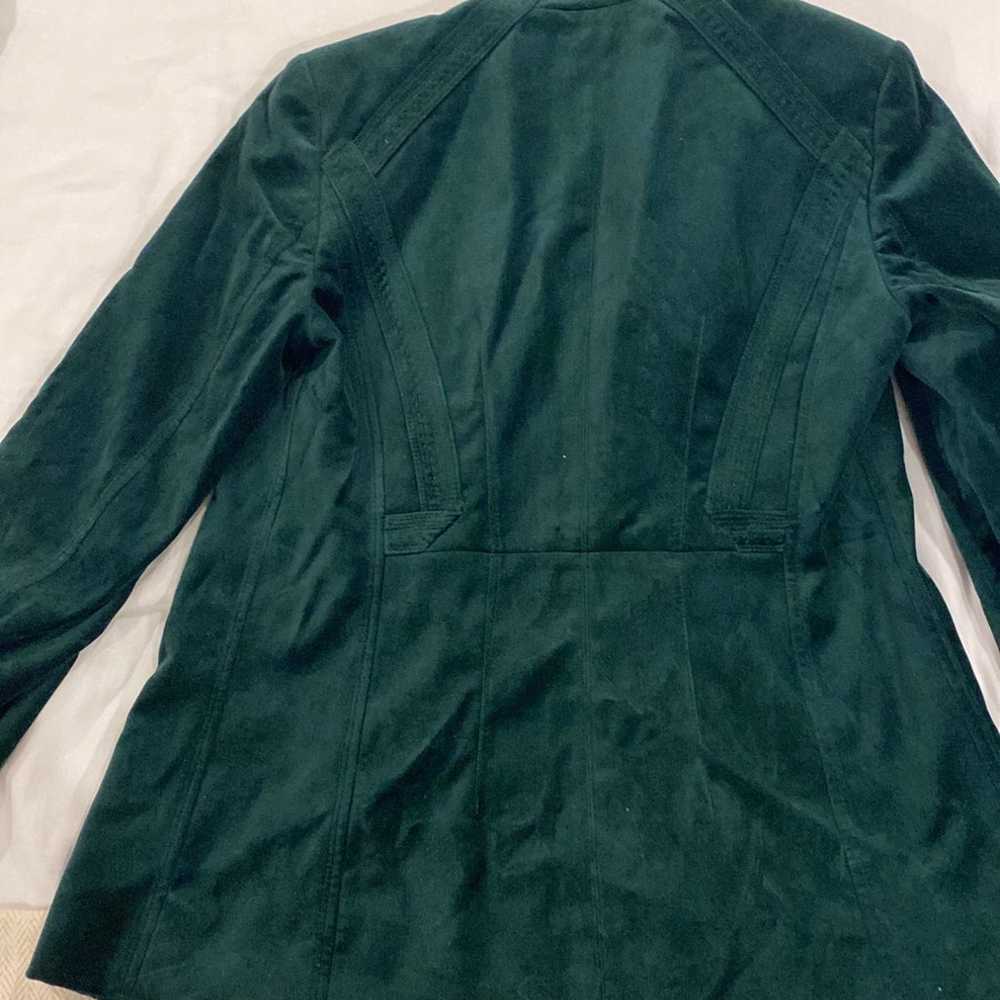 Elie Tahari green velvet Jacket size 6 - image 5