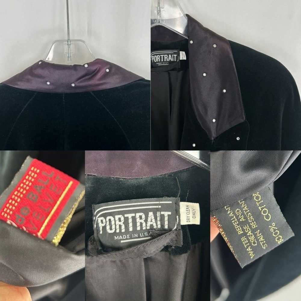 Vintage Portrait Black Velvet Long Line Coat with… - image 6