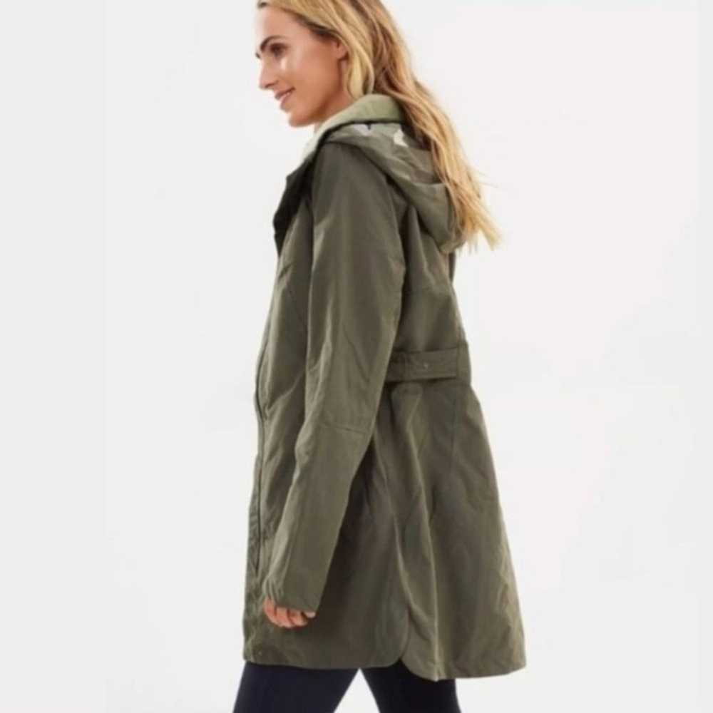 The North Face Laney Trench II Army Green - image 2