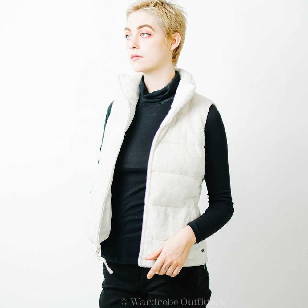 Fleece Quilted Goose Down Puffer Vest in Bone Whi… - image 4
