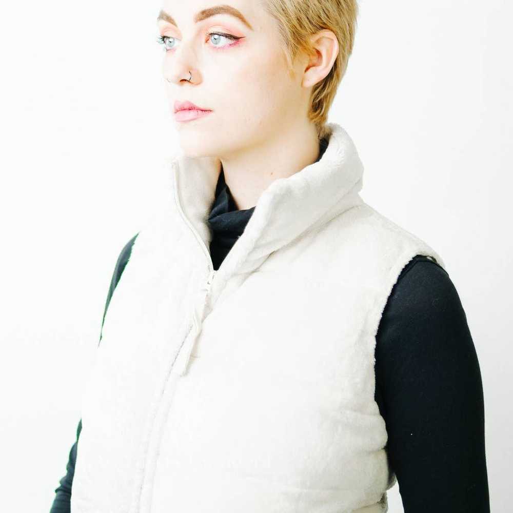 Fleece Quilted Goose Down Puffer Vest in Bone Whi… - image 7