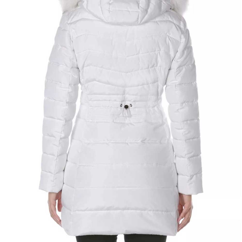 White winter coat - image 2