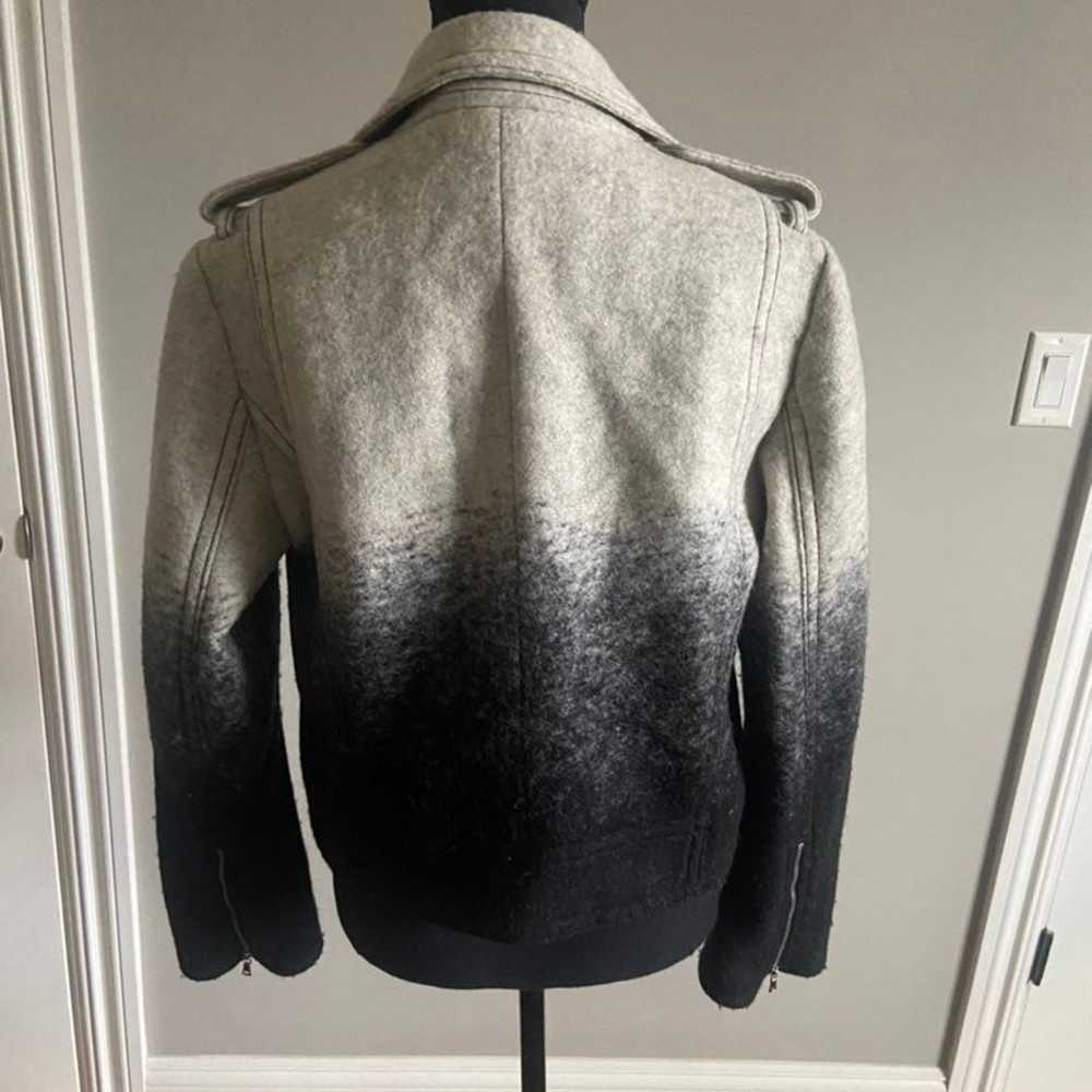Gap Women's Wool Jacket! Black and white Ombré! - image 4