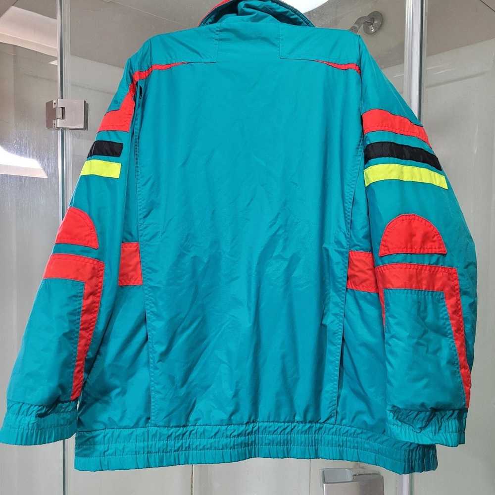 Size Medium Nylon jacket 80's - image 2