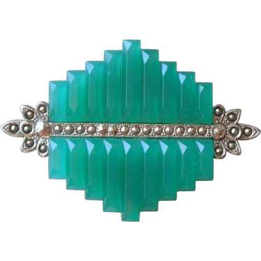 1928 Jewelry Co.  Company Pin Marcasite Green Glas