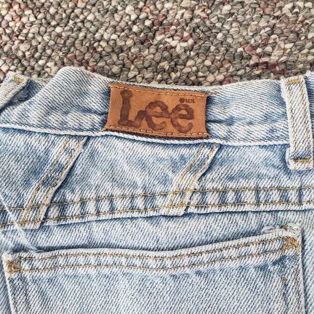 90s Lee Light Wash Mom Jeans - image 4
