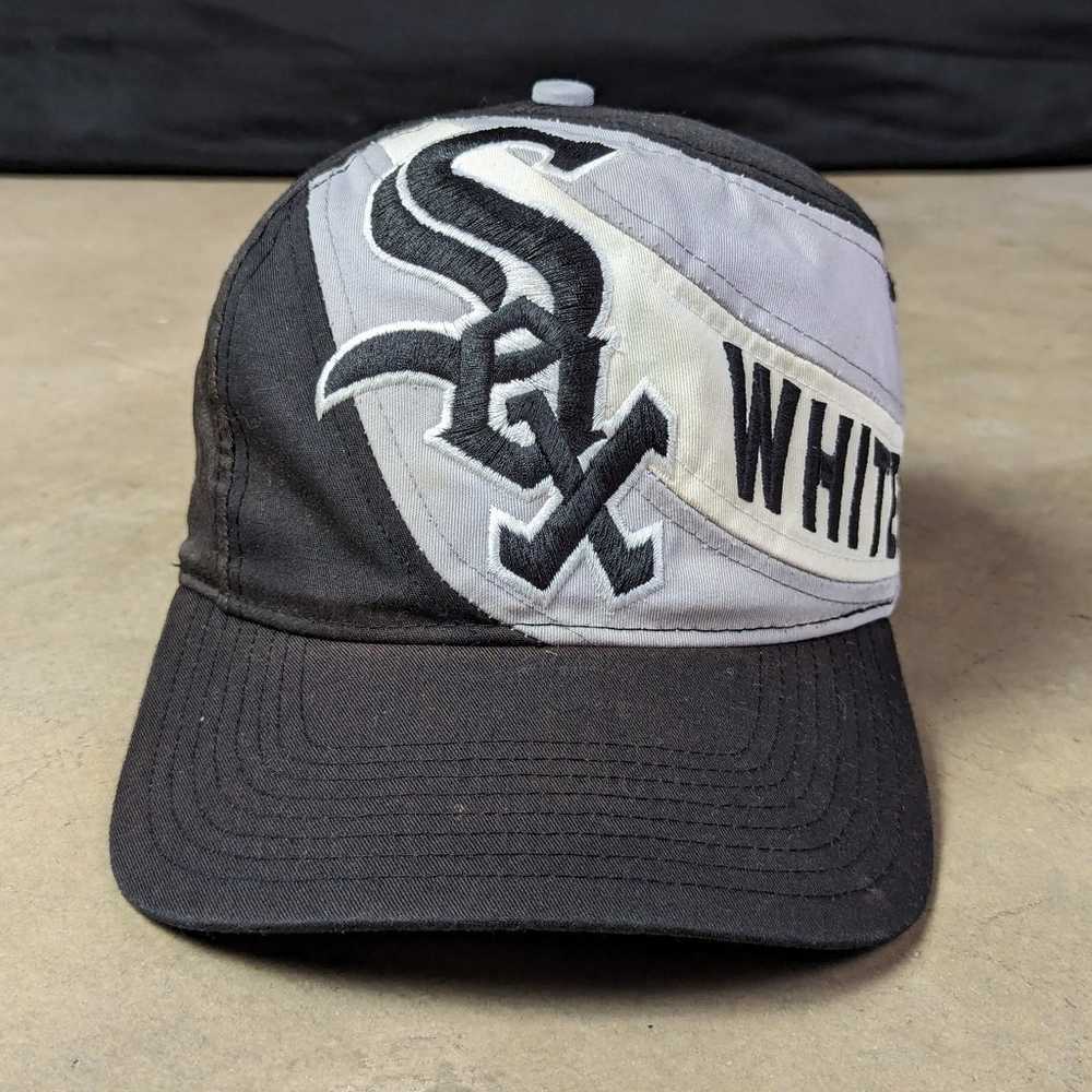 Chicago White Sox Vintage 90's  Swirl Snapback Hat - image 2