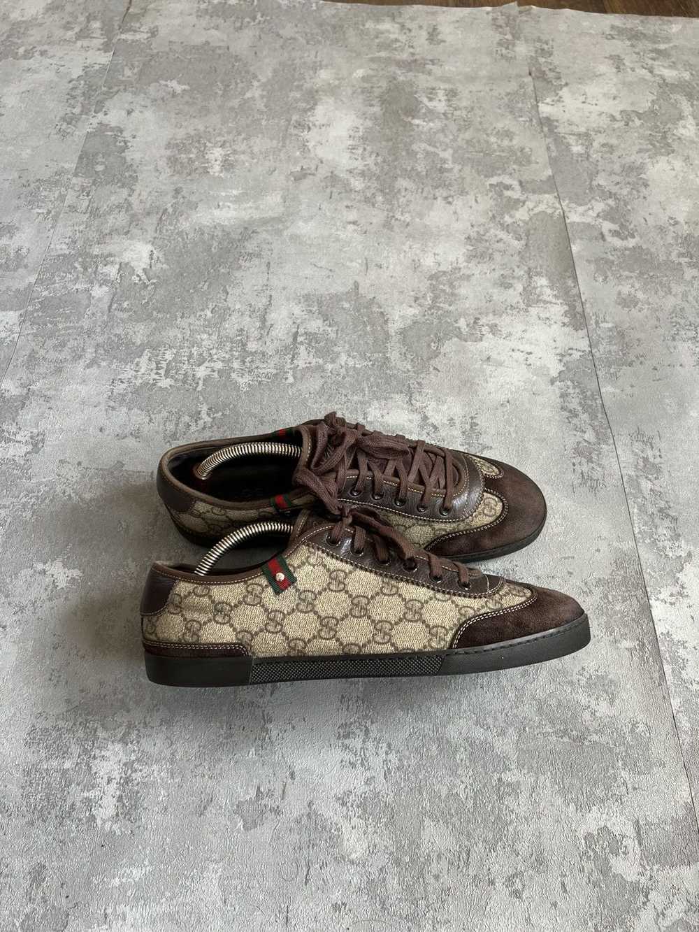 Gucci × Luxury × Vintage Gucci Low Top Sneakers B… - image 3