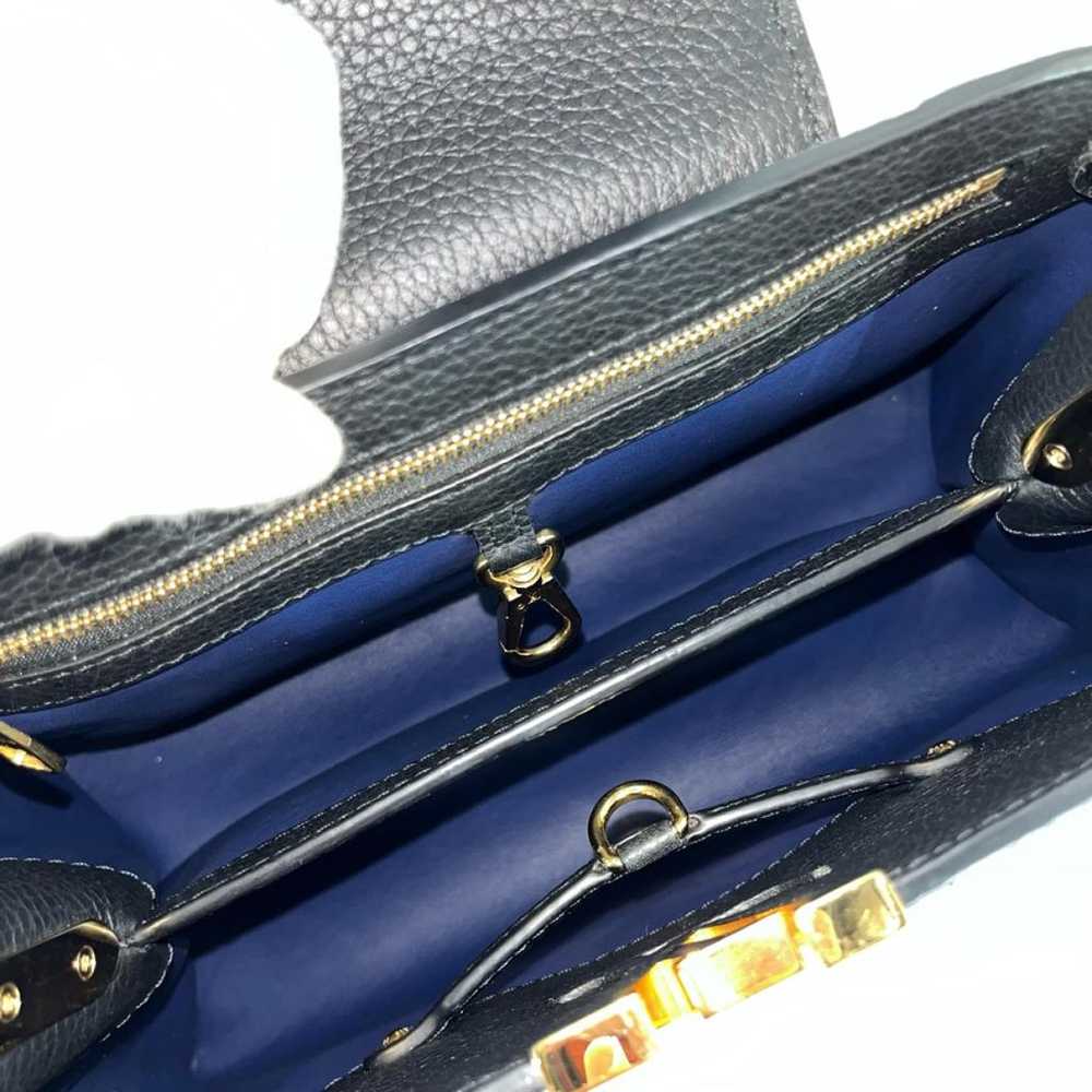Louis Vuitton Capucines leather handbag - image 4