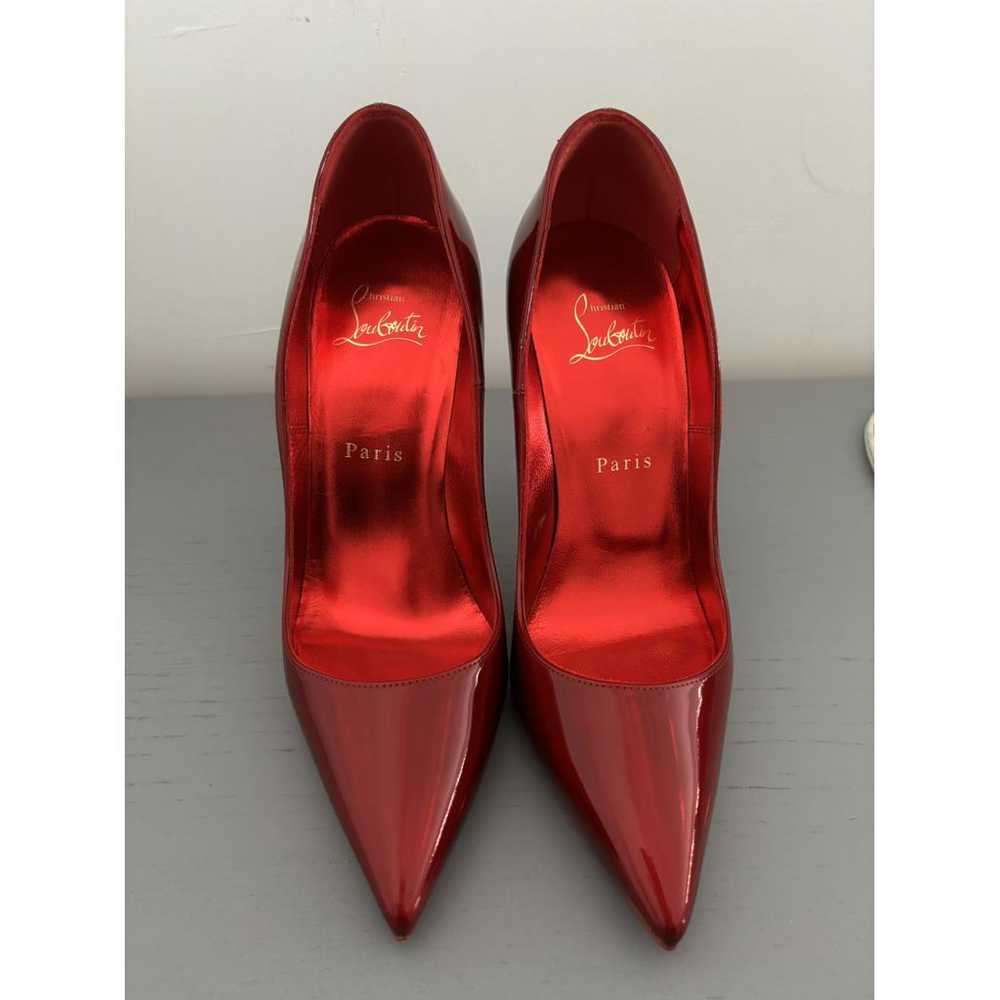 Christian Louboutin So Kate patent leather heels - image 5
