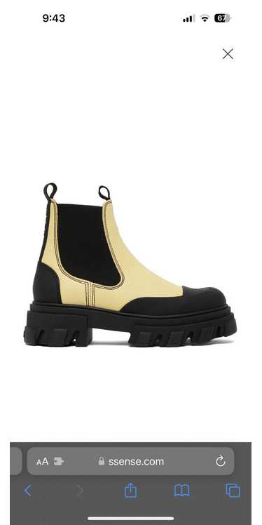Ganni Ganni Chelsea $475 Yellow Cleated Ankle Boot