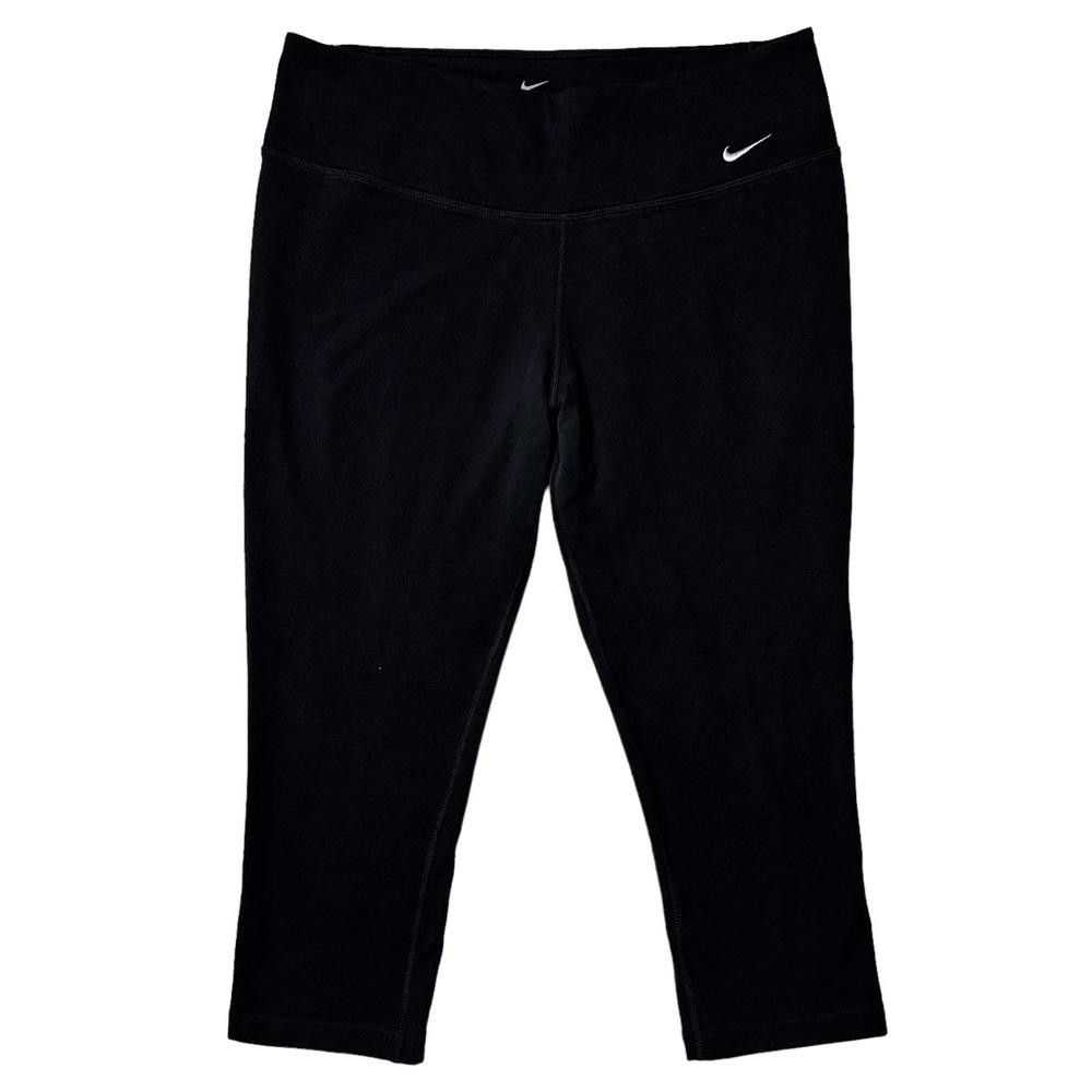 Nike Nike Dri Fit Legend 2.0 Capri Leggings in Bl… - image 1