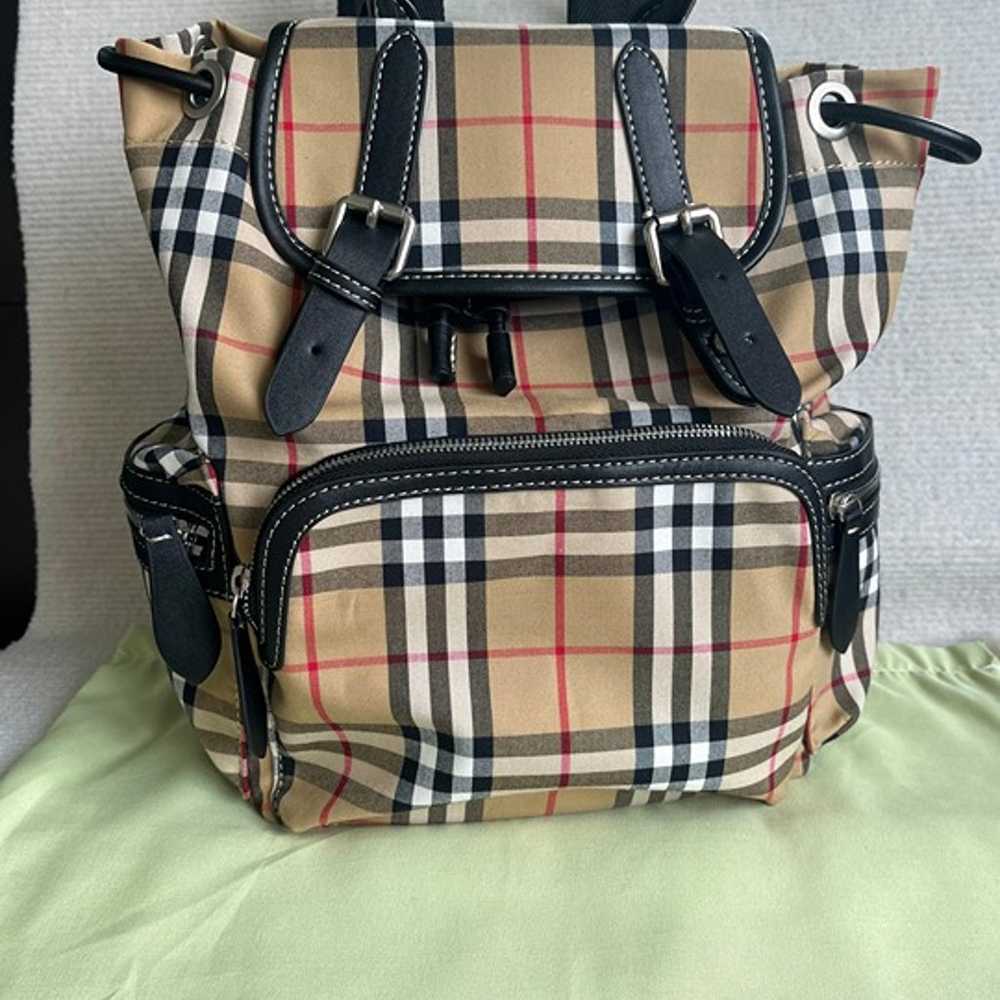 backpack - image 3