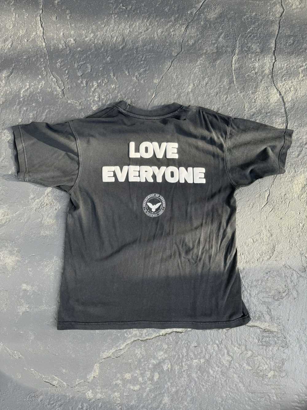 Streetwear × Vintage Kanye West Graphic Tee “LOVE… - image 3