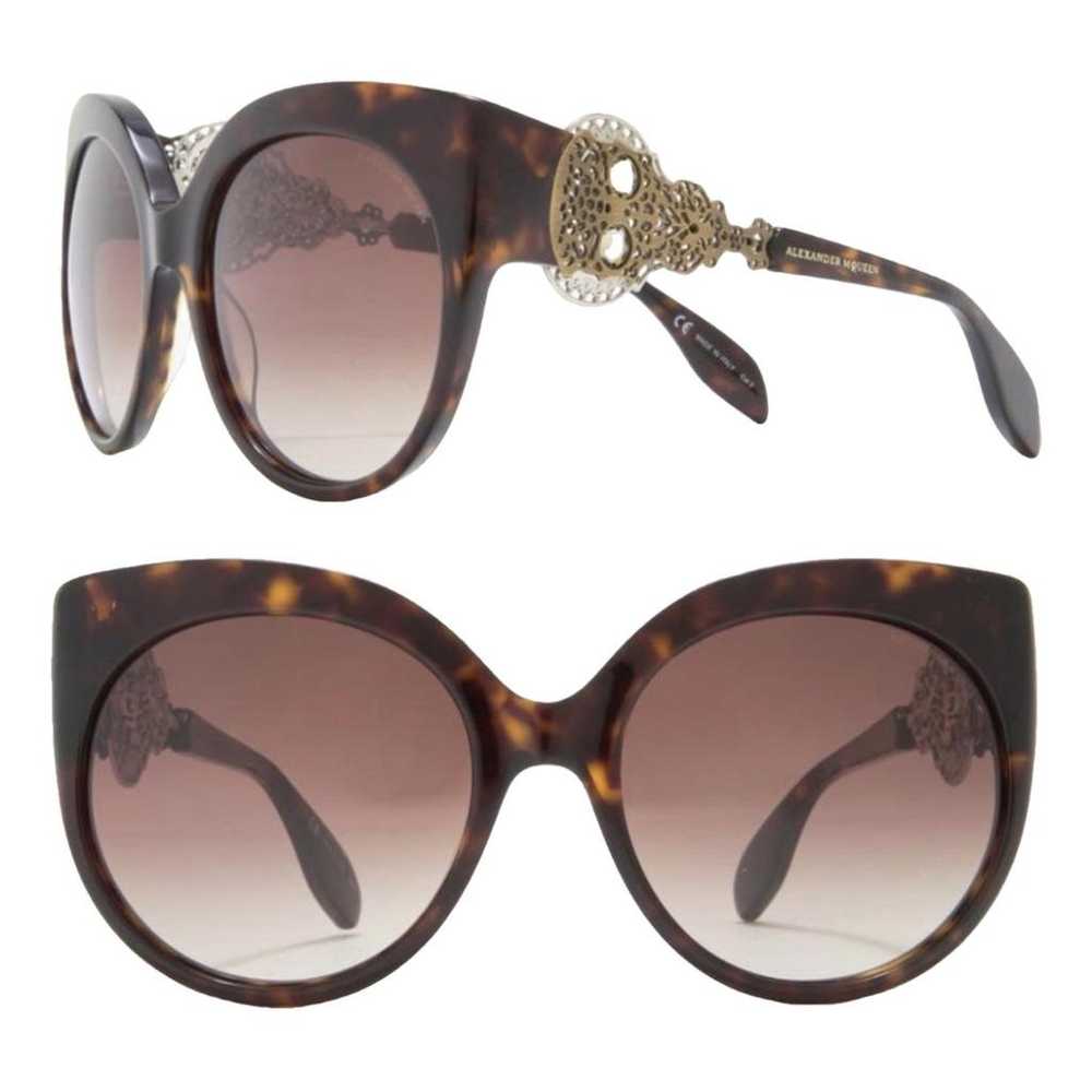 Alexander McQueen Oversized sunglasses - image 1